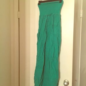 JOLIE Green Maxi Dress